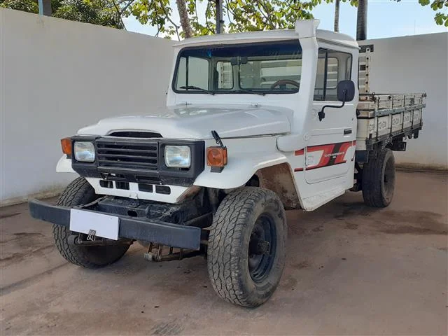 BANDEIRANTE 4.0 ANO 1991/1991