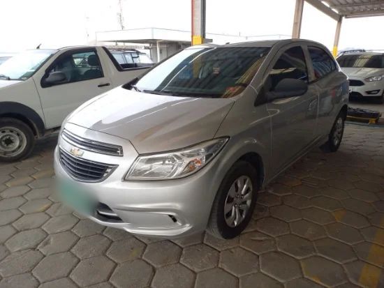 Onix 1.0MT LT ANO 2015/2016 
